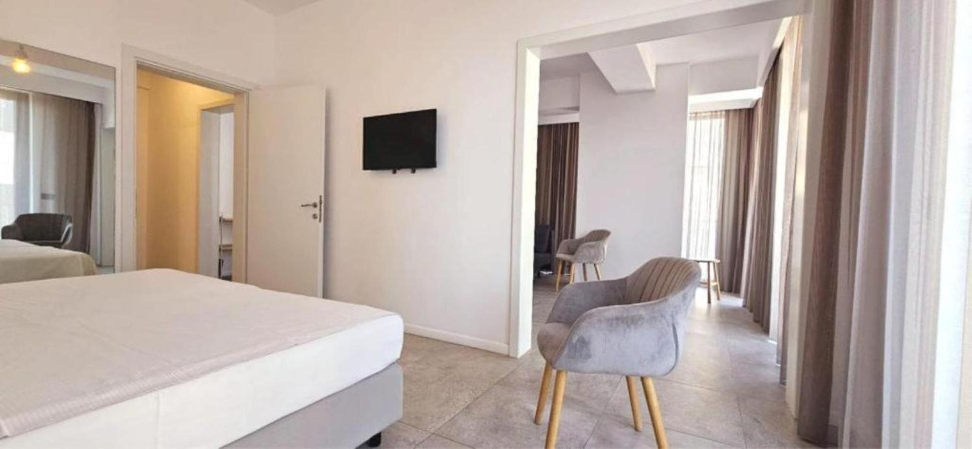 Lemon Cliff Luxury B&B Mamaia Exteriér fotografie