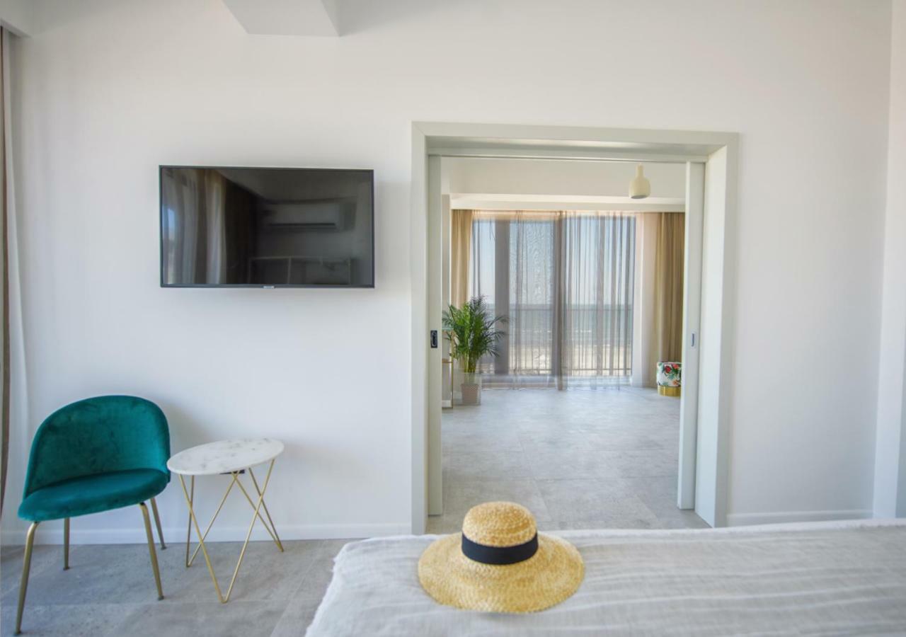 Lemon Cliff Luxury B&B Mamaia Exteriér fotografie