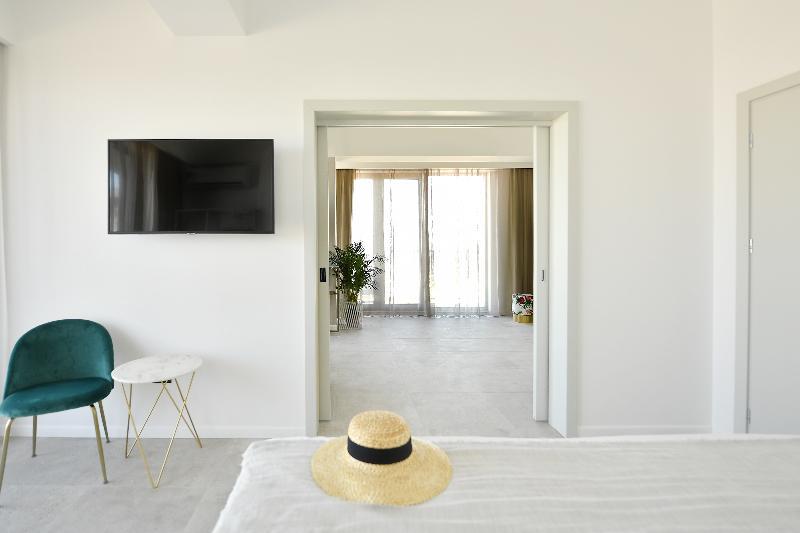 Lemon Cliff Luxury B&B Mamaia Exteriér fotografie